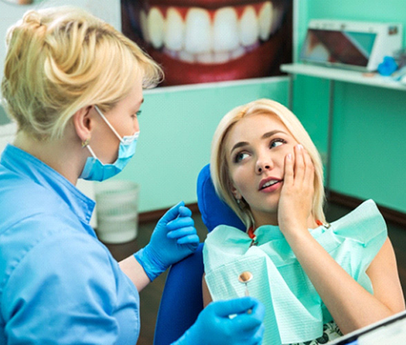 Patient visiting dentist in Wauwatosa