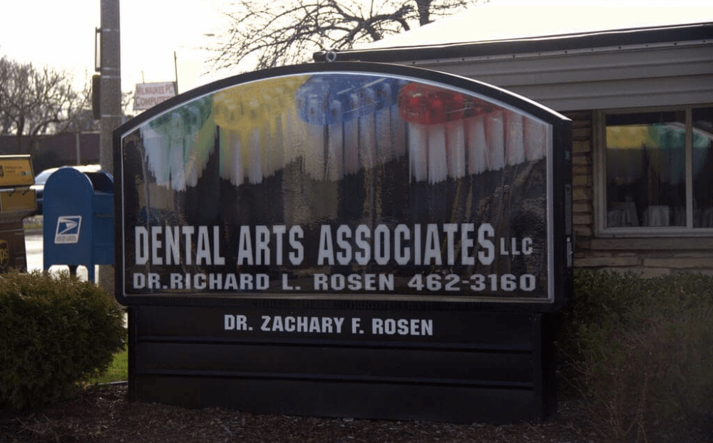 Wauwatosa Dental Arts sign outdoors